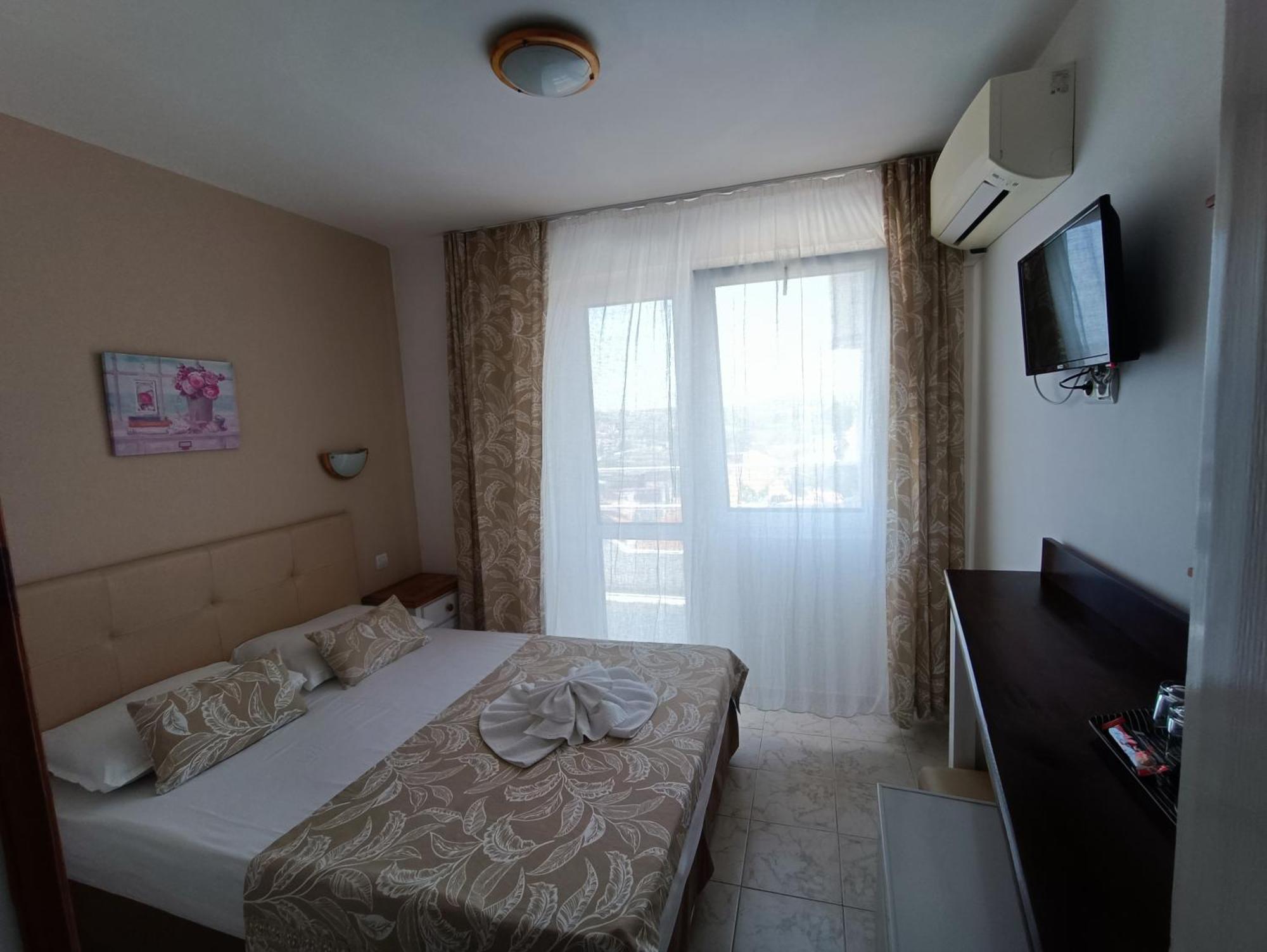 Family Hotel Sofi ソゾポル エクステリア 写真